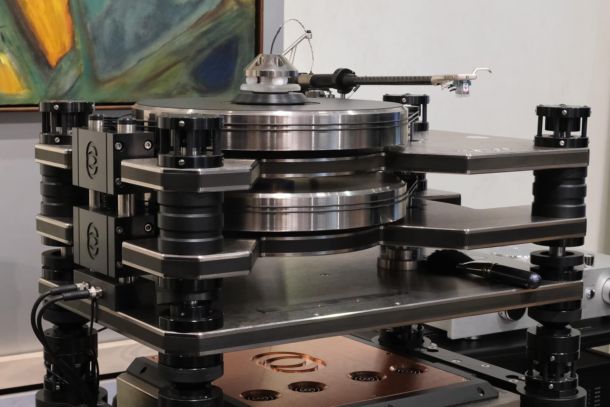 Kronos Pro turntable close-up