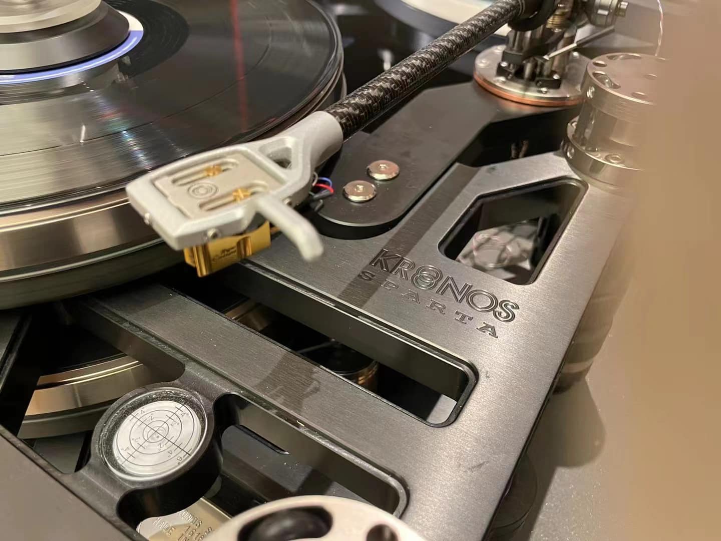 Sparta amplifier side view